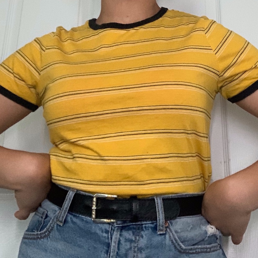 striped short sleeve shirt